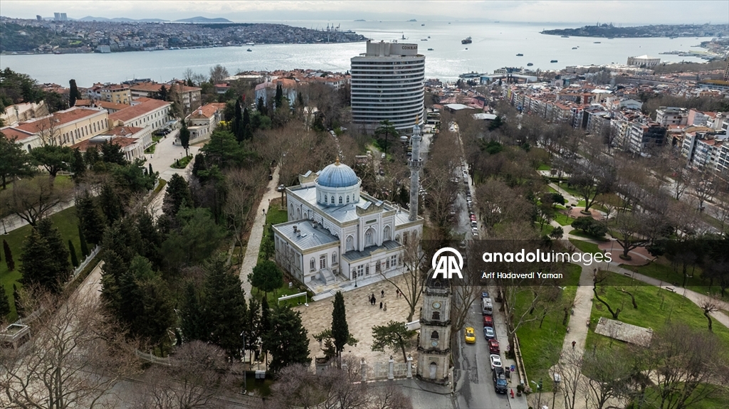 2. Abdülhamid'in el izlerini taşıyan Yıldız Hamidiye Camisi