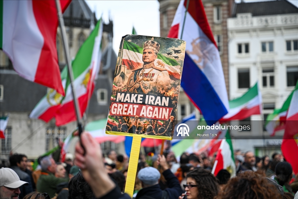 Протест в Амстердаме после израильско-американских ударов по Ирану