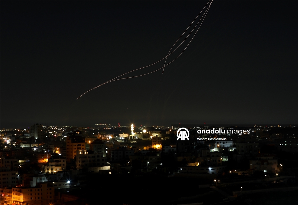 Запущенные из Ирана ракеты зафиксированы в небе над Западным берегом