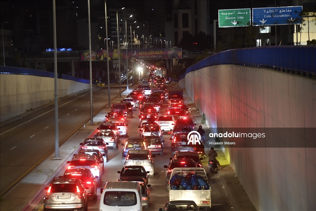 Тысячи жителей начали покидать юг Ливана после угрозы израильских ударов