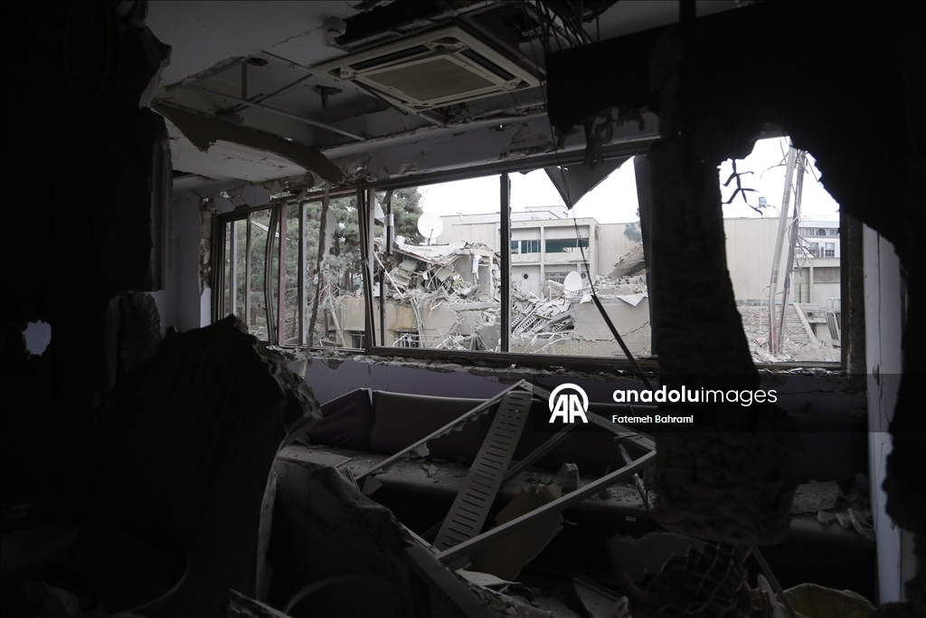 Tahran’ın kuzeyindeki Gandi Hastanesi ABD-İsrail saldırısında hasar gördü