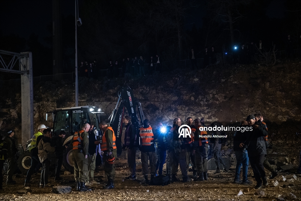 Шесть человек ранены в результате падения иранской ракеты в Иерусалиме