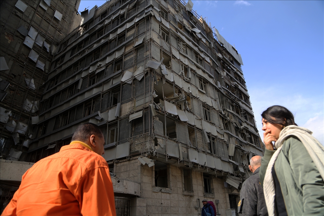 U američko-izraelskom zračnom napadu pogođena bolnica u Teheranu