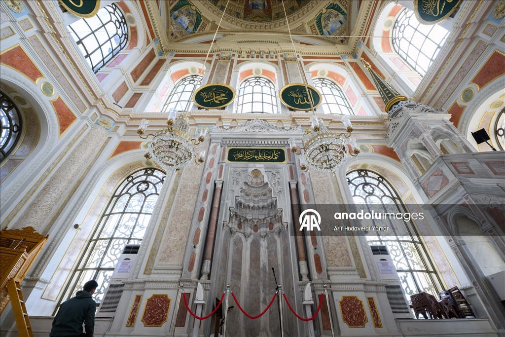 19. yüzyıl Osmanlı mimarisinin seçkin örneği: Büyük Mecidiye Camisi