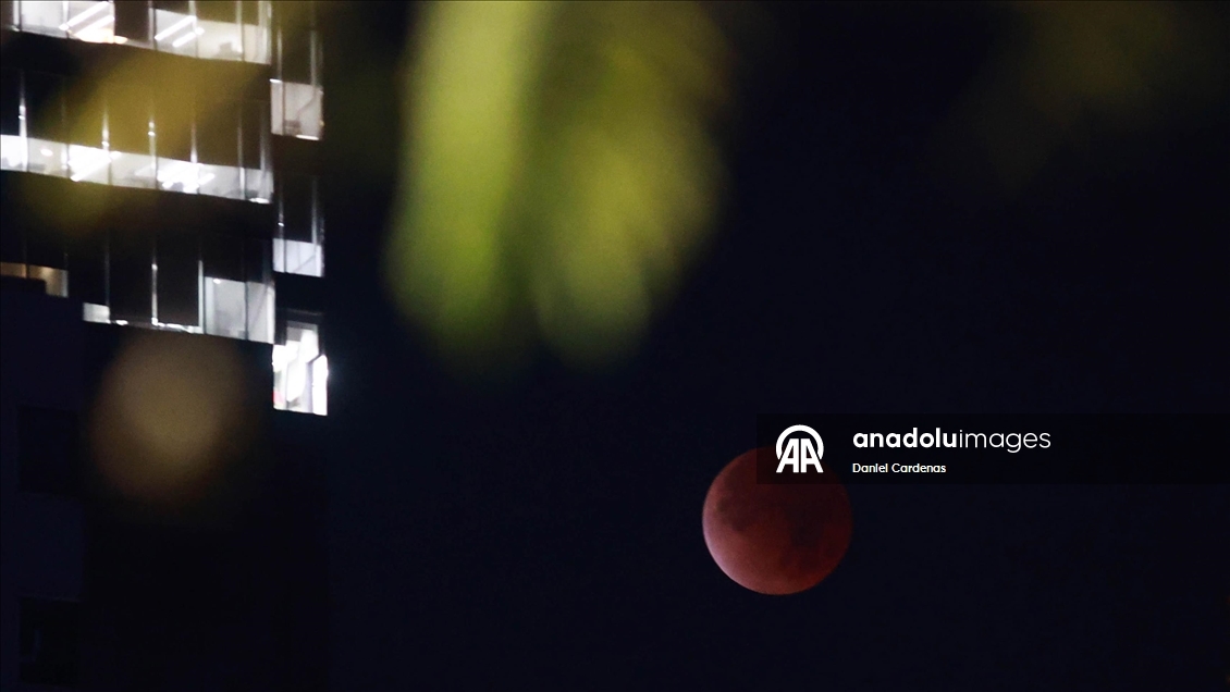 Meksika'da kanlı ay tutulması 