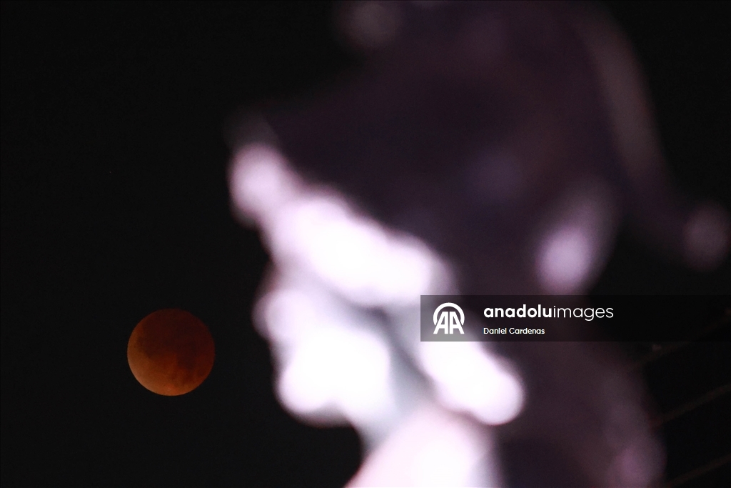 Meksika'da kanlı ay tutulması 