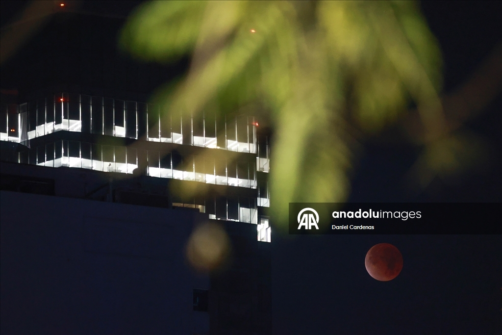 Meksika'da kanlı ay tutulması 