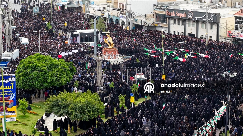 Funeral held for children who lost their lives in US-Israeli attack on Iranian Primary School