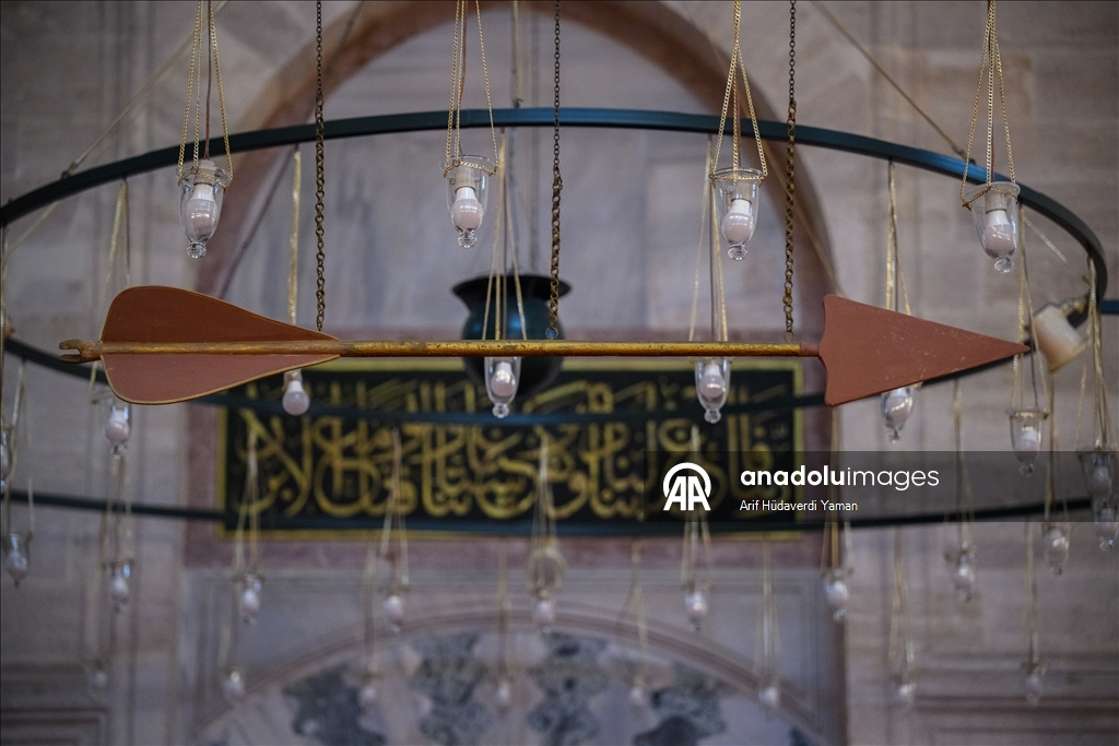 İSTANBUL'UN SELATİN CAMİLERİ - Tarihi yarımadadaki Beyazıt Camisi, Osmanlının klasik mimarisini yansıtıyor