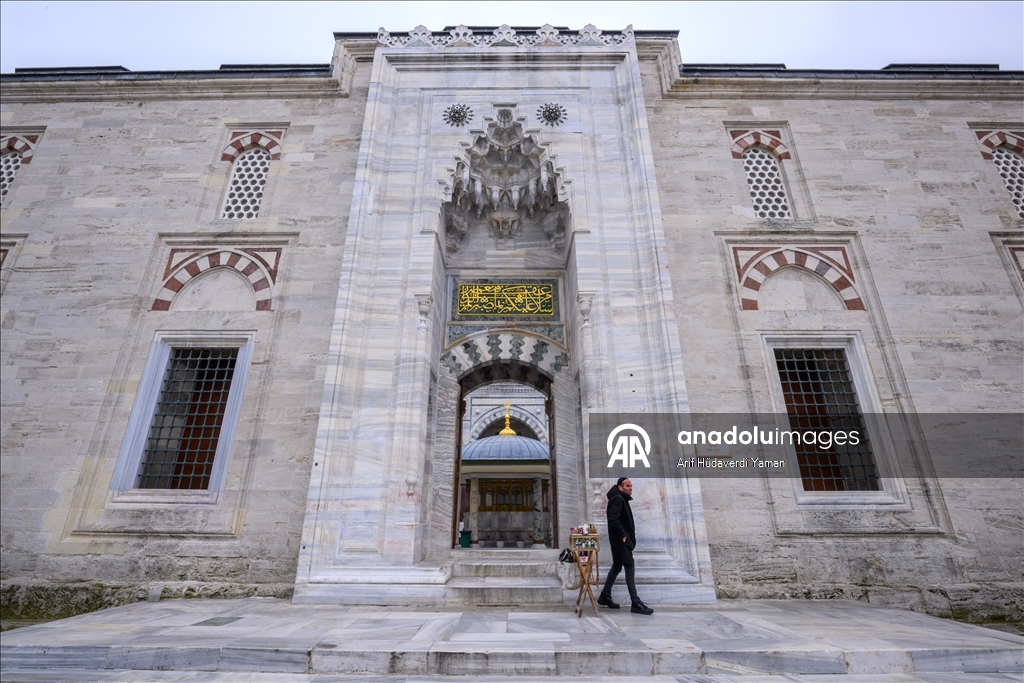 İSTANBUL'UN SELATİN CAMİLERİ - Tarihi yarımadadaki Beyazıt Camisi, Osmanlının klasik mimarisini yansıtıyor