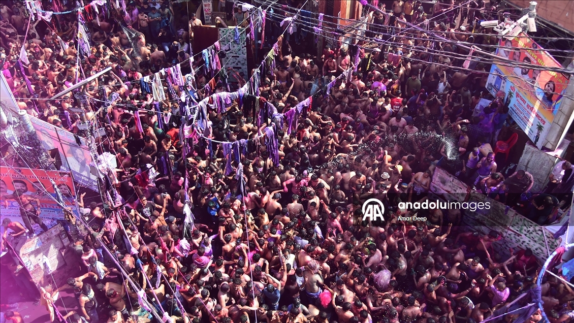 Hindistan'da "Holi Festivali" kutlamaları