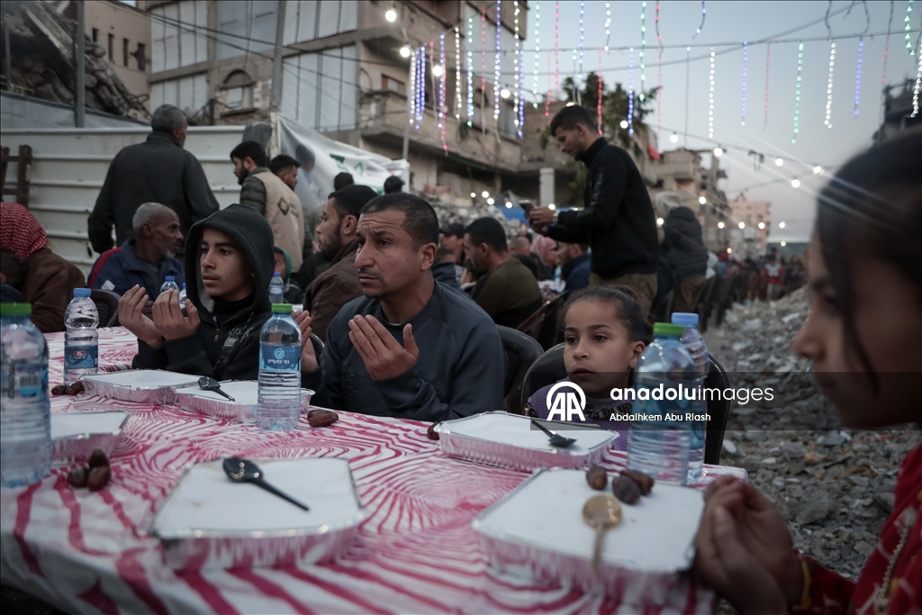 В Газе была организована коллективная программа ифтара