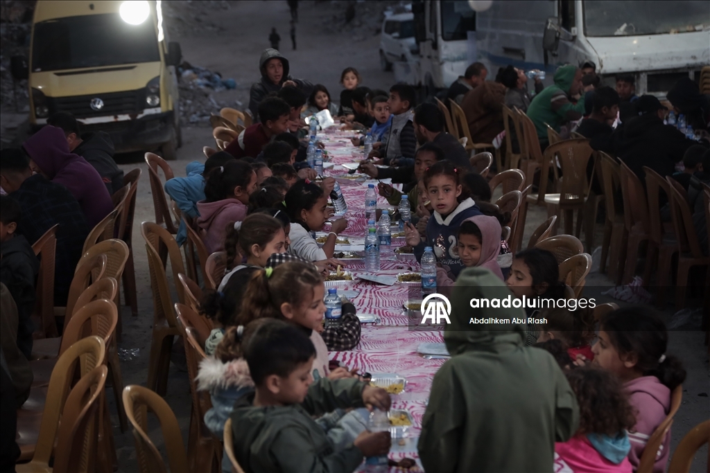 В Газе была организована коллективная программа ифтара