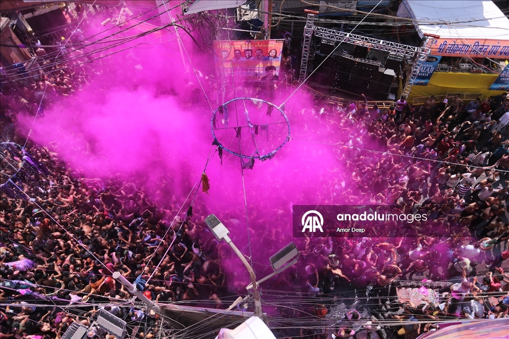 Hindistan'da "Holi Festivali" kutlamaları