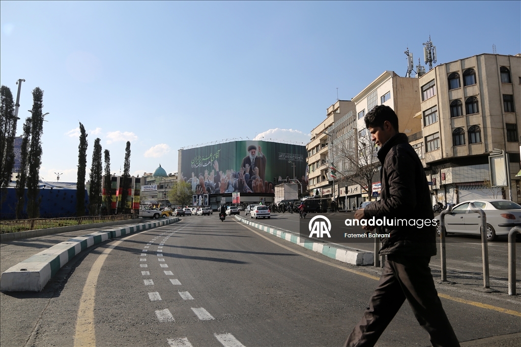 İsrail ve ABD'nin İran'a yönelik ortak saldırıları gölgesinde başkent Tahran'da hayat devam ediyor