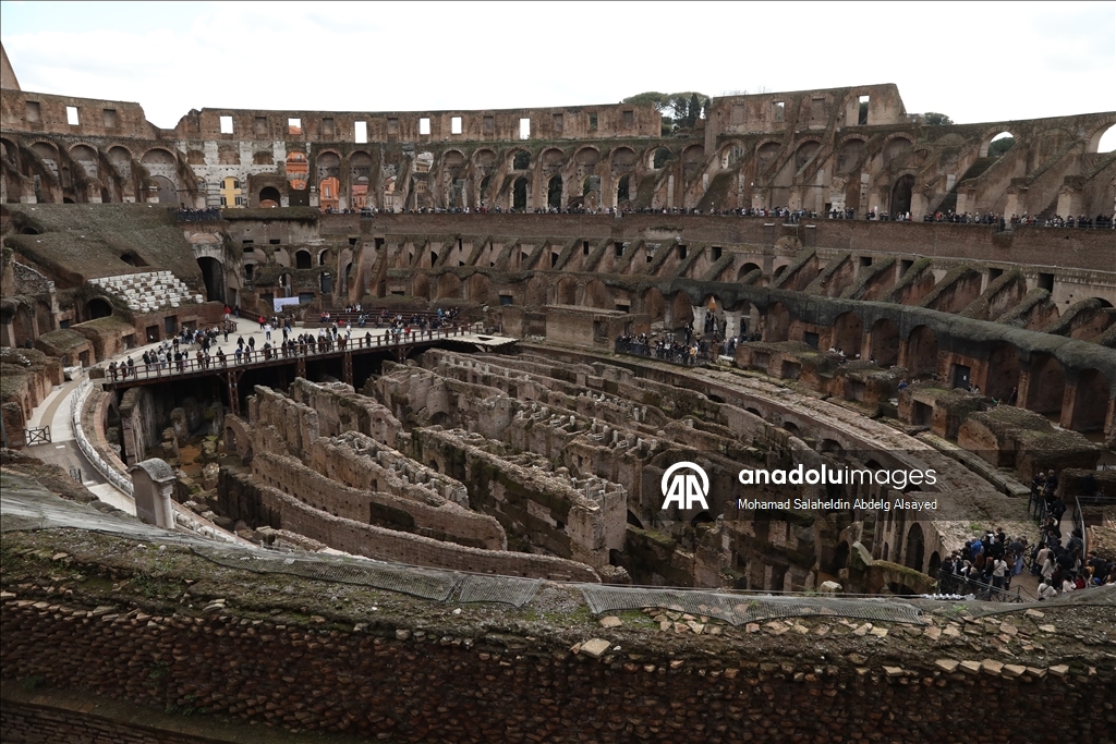 Roma’nın simge yapıları ziyaretçilerin ilgisini çekiyor