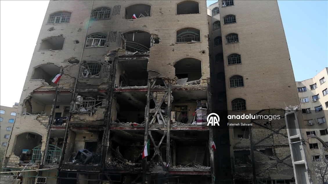 ABD-İsrail saldırıları altındaki Tahran'da yıkım giderek ağırlaşıyor