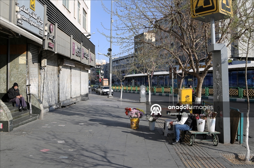 İsrail ve ABD'nin İran'a yönelik ortak saldırıları gölgesinde başkent Tahran'da hayat devam ediyor