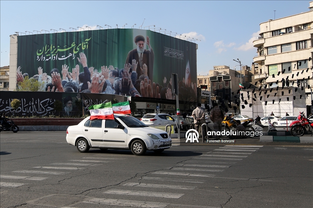 İsrail ve ABD'nin İran'a yönelik ortak saldırıları gölgesinde başkent Tahran'da hayat devam ediyor