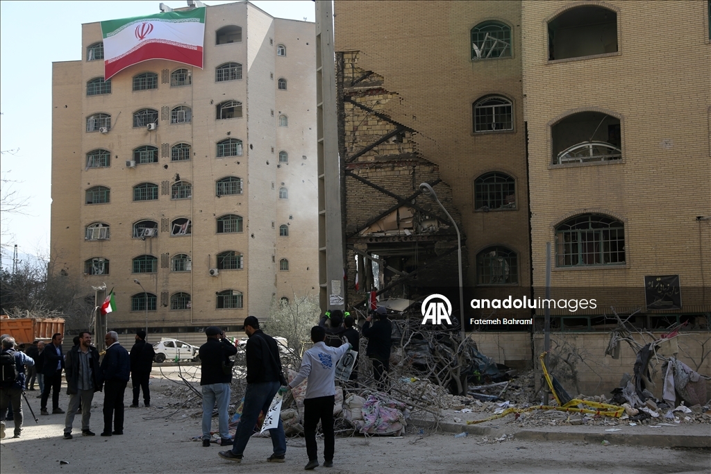 ABD-İsrail saldırıları altındaki Tahran'da yıkım giderek ağırlaşıyor