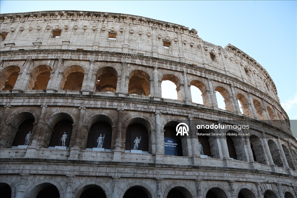 Roma’nın simge yapıları ziyaretçilerin ilgisini çekiyor