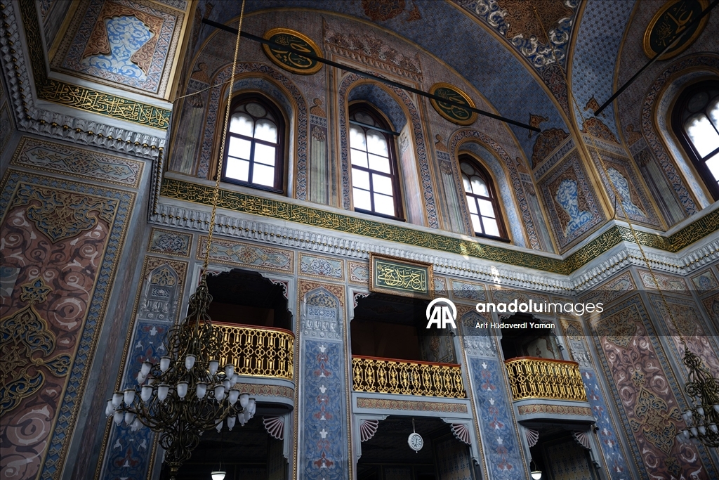 İSTANBUL'UN SELATİN CAMİLERİ - Modern ile geleneğin köprüsü: Pertevniyal Valide Sultan Camisi