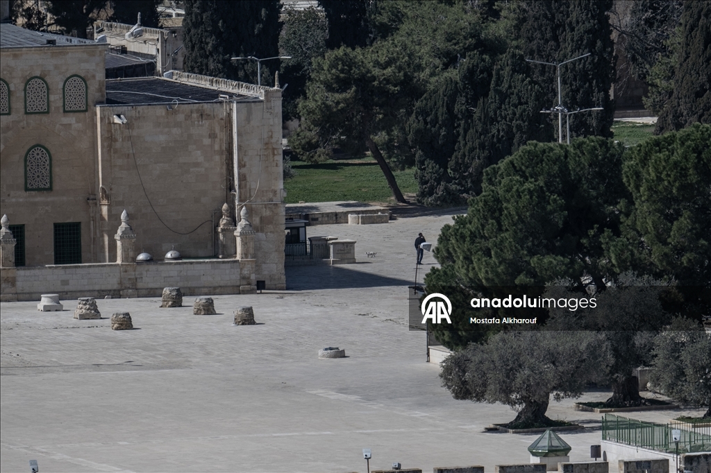 İsrail, Filistinlilerin Mescid-i Aksa'da cuma namazı kılmasına izin vermeyecek