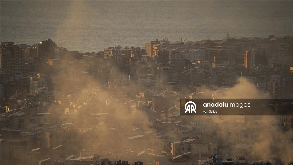 İsrail ordusu zorla göç emri yayımladığı Lübnan'ın başkenti Beyrut'un Dahiye bölgesini bombaladı