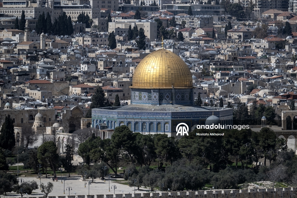 İsrail, Filistinlilerin Mescid-i Aksa'da cuma namazı kılmasına izin vermeyecek