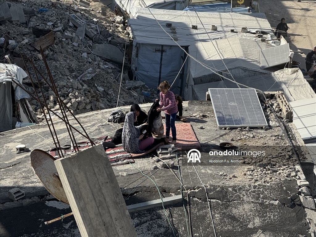 Han Yunus'ta yıkımın gölgesinde günlük yaşam