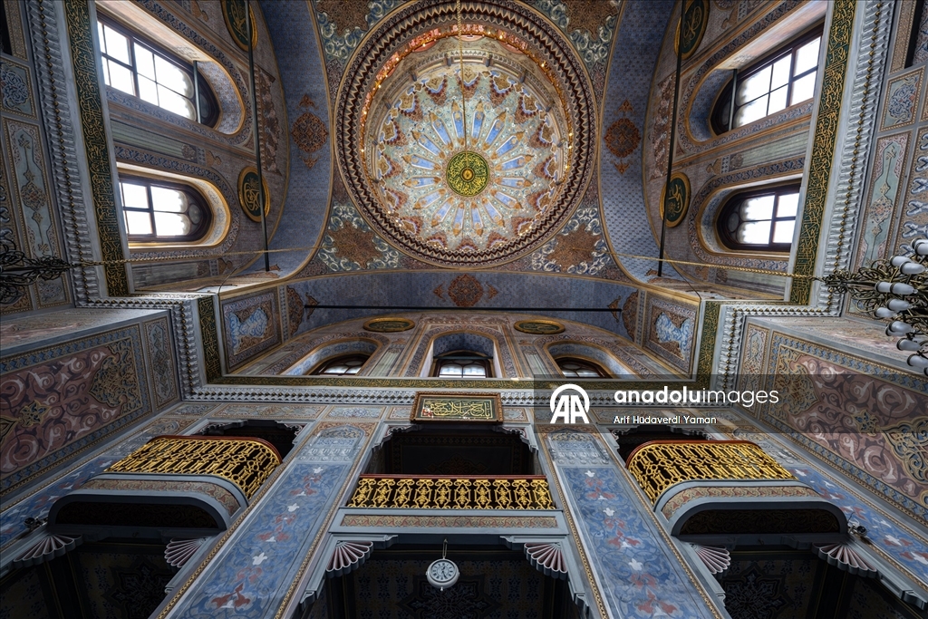 İSTANBUL'UN SELATİN CAMİLERİ - Modern ile geleneğin köprüsü: Pertevniyal Valide Sultan Camisi