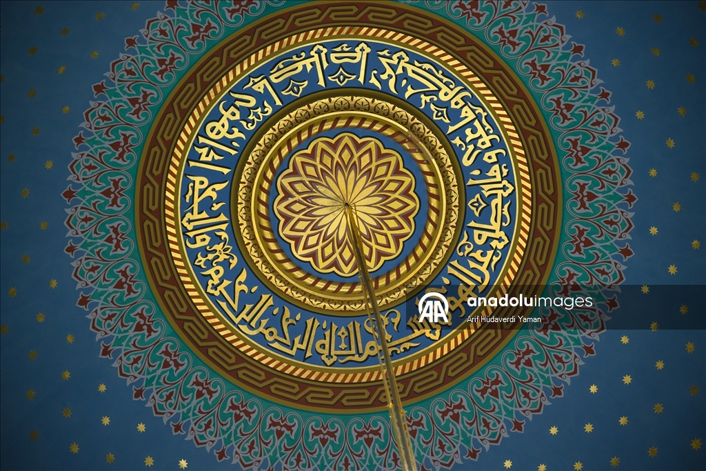 جامع "يلدز" بإسطنبول.. سحر العمارة العثمانية وبصمة عبد الحميد