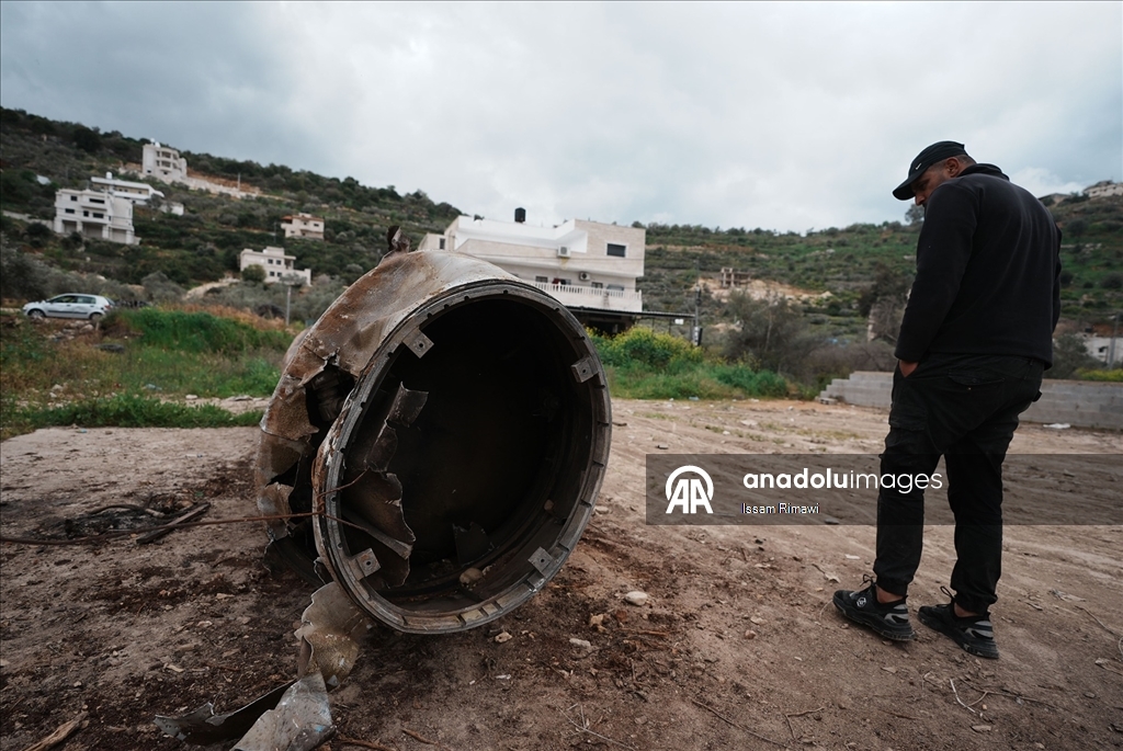 İran'dan İsrail'e atılan bir füze işgal altındaki Batı Şeria'ya düştü