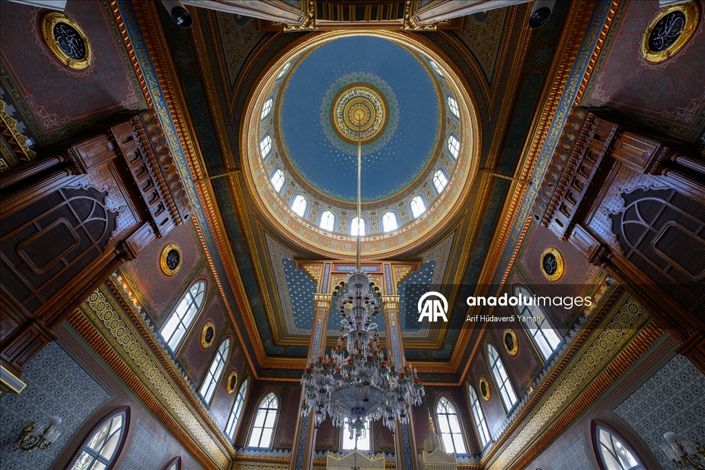 جامع "يلدز" بإسطنبول.. سحر العمارة العثمانية وبصمة عبد الحميد