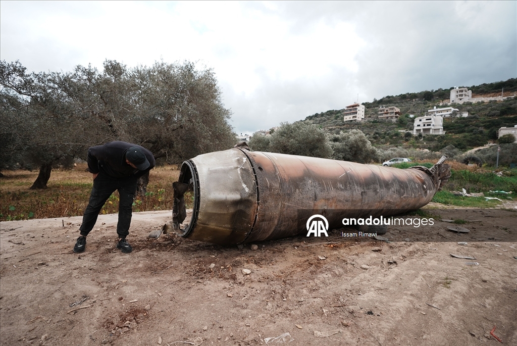 İran'dan İsrail'e atılan bir füze işgal altındaki Batı Şeria'ya düştü