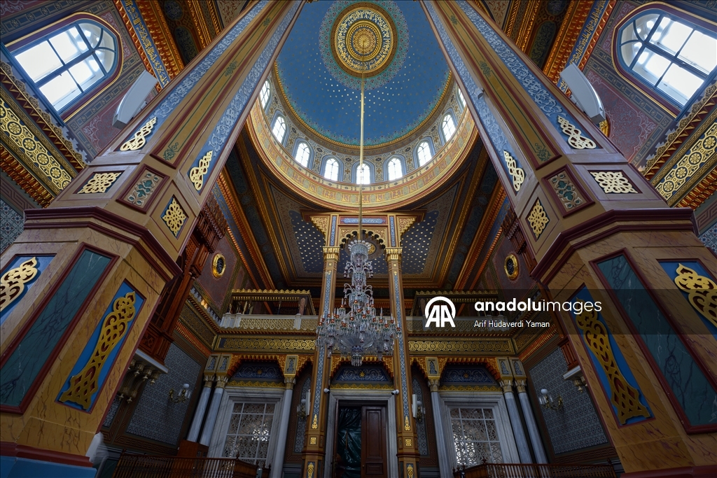 جامع "يلدز" بإسطنبول.. سحر العمارة العثمانية وبصمة عبد الحميد