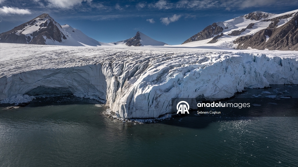 Shoesmith Buzulu yılda yaklaşık 10 metre küçülüyor