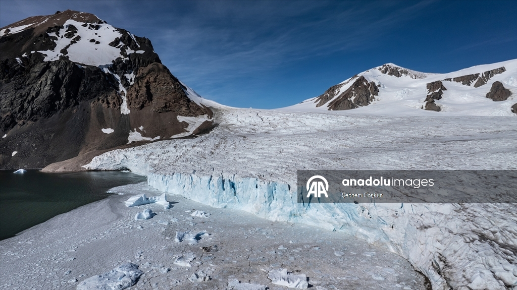 Shoesmith Buzulu yılda yaklaşık 10 metre küçülüyor