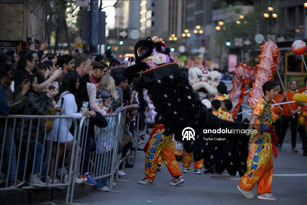В Сан-Франциско прошел традиционный парад по случаю Китайского Нового года