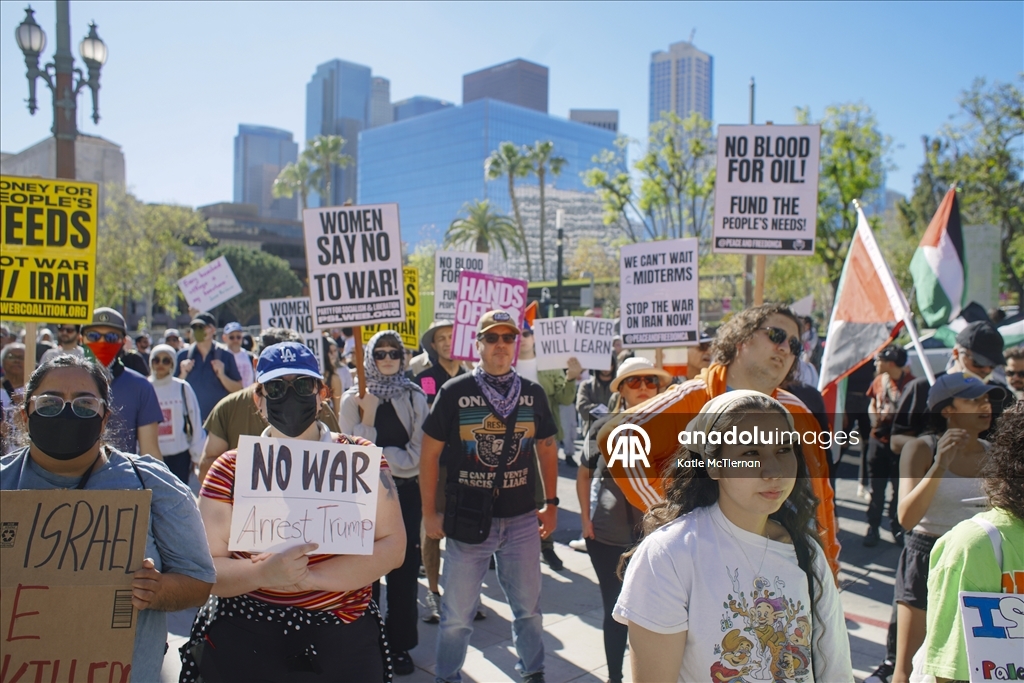 В Лос-Анджелесе прошла акция протеста против войны