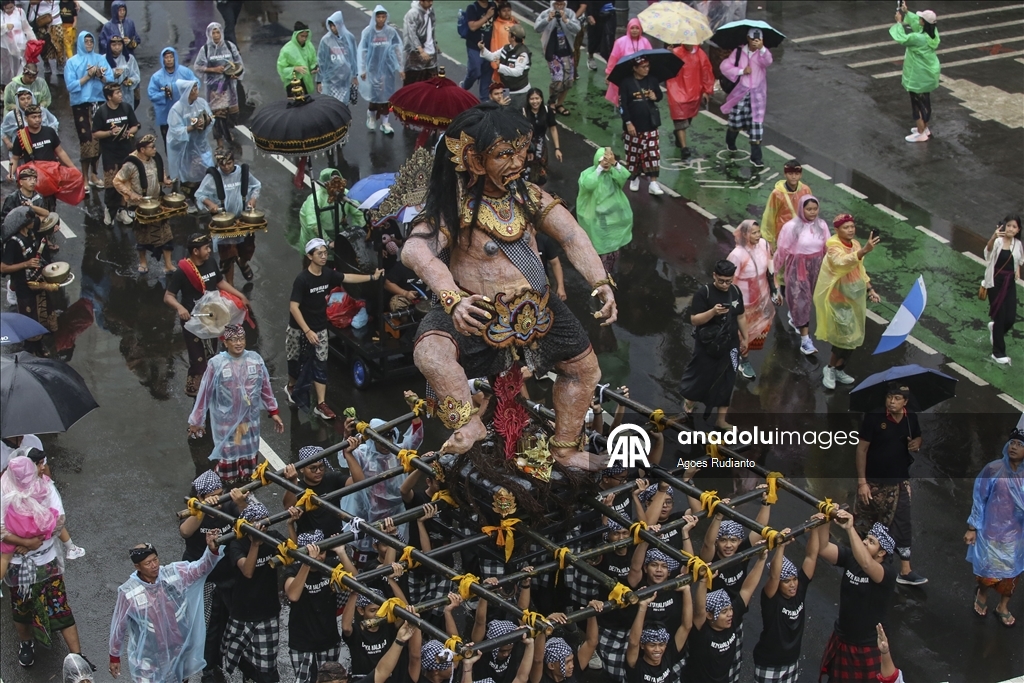 Cakarta'da "Sessizlik Günü" öncesi Ogoh-ogoh geçit töreni düzenlendi