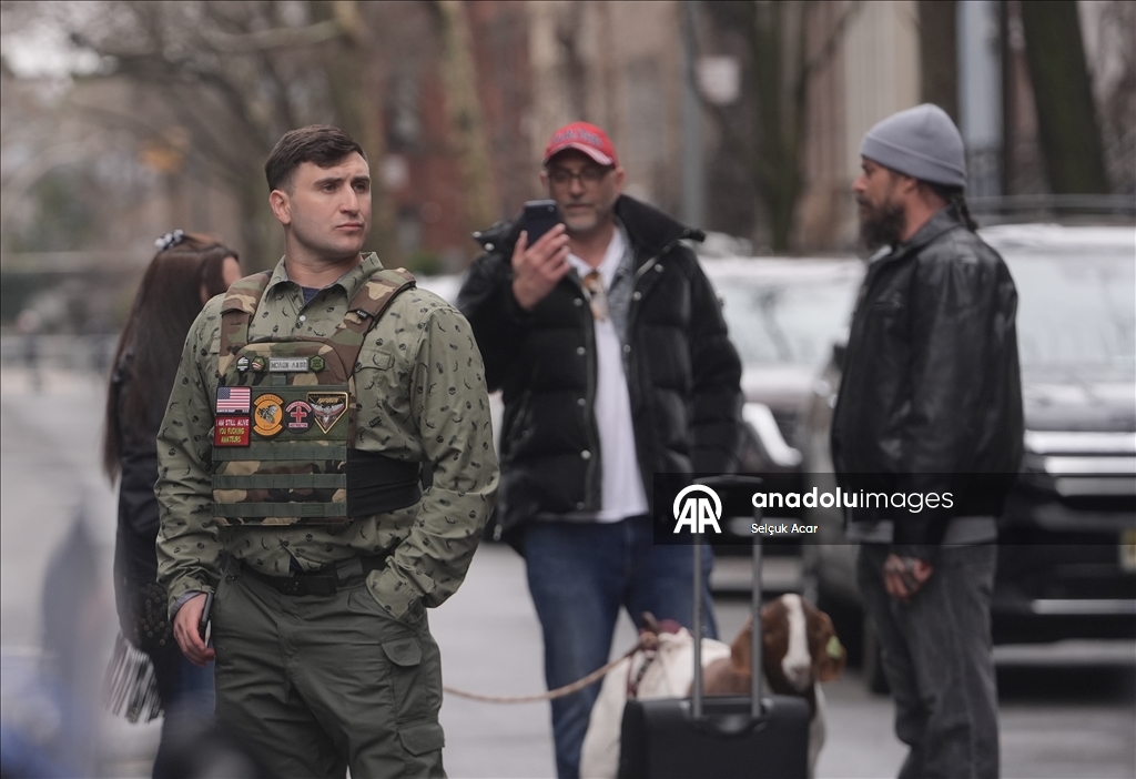 На антимусульманской акции протеста в Нью-Йорке применили дымовую шашку