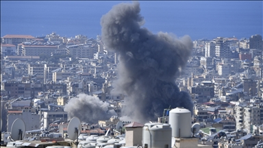 İsrail ordusu Beyrut'taki Dahiye bölgesine saldırılarını sürdürüyor