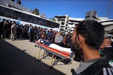 Сотрудника скорой помощи, погибшего при израильском ударе, проводили в последний путь в Газе