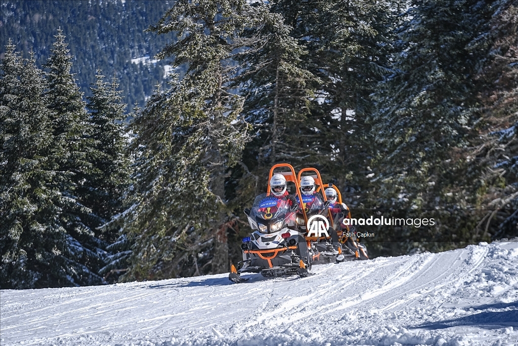 Uludağ'da JAK timi bu sezon 1180 olaya müdahale etti