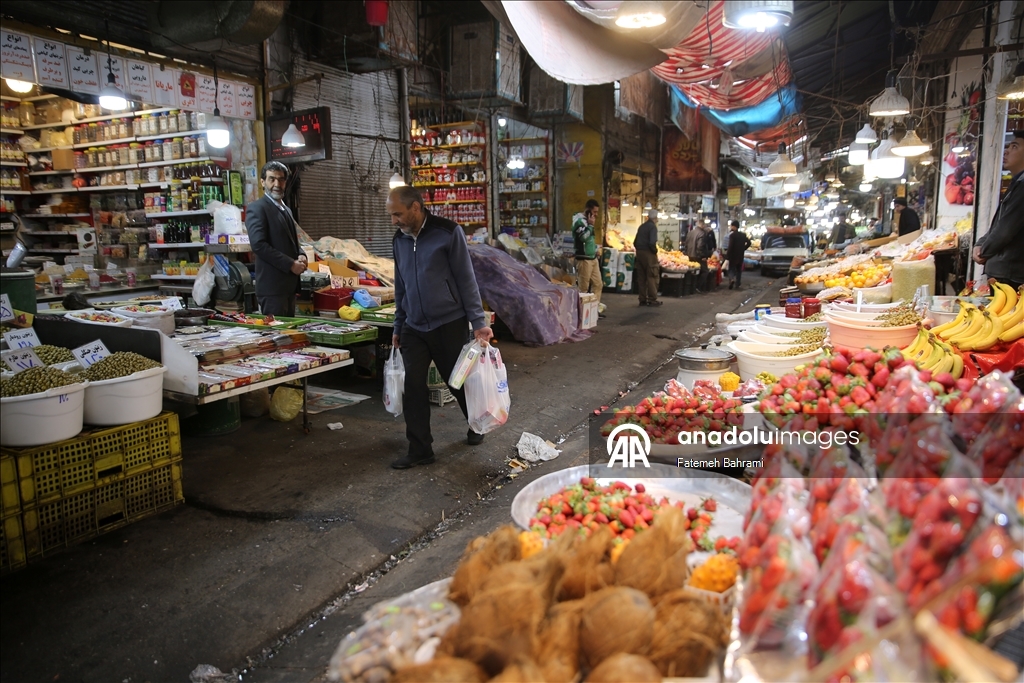 ABD-İsrail'in İran'a yönelik ortak saldırıları gölgesinde başkent Tahran'da hayat devam ediyor 13