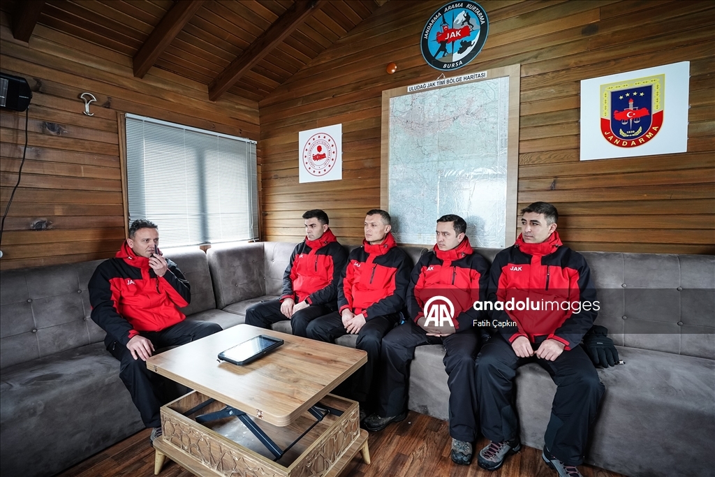 Uludağ'da JAK timi bu sezon 1180 olaya müdahale etti