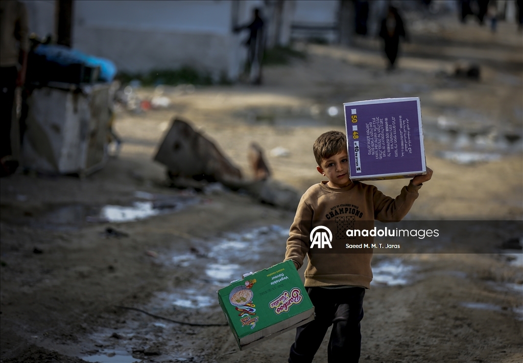 Cibaliye Mülteci Kampı’nda enkaz arasında yaşam mücadelesi 6