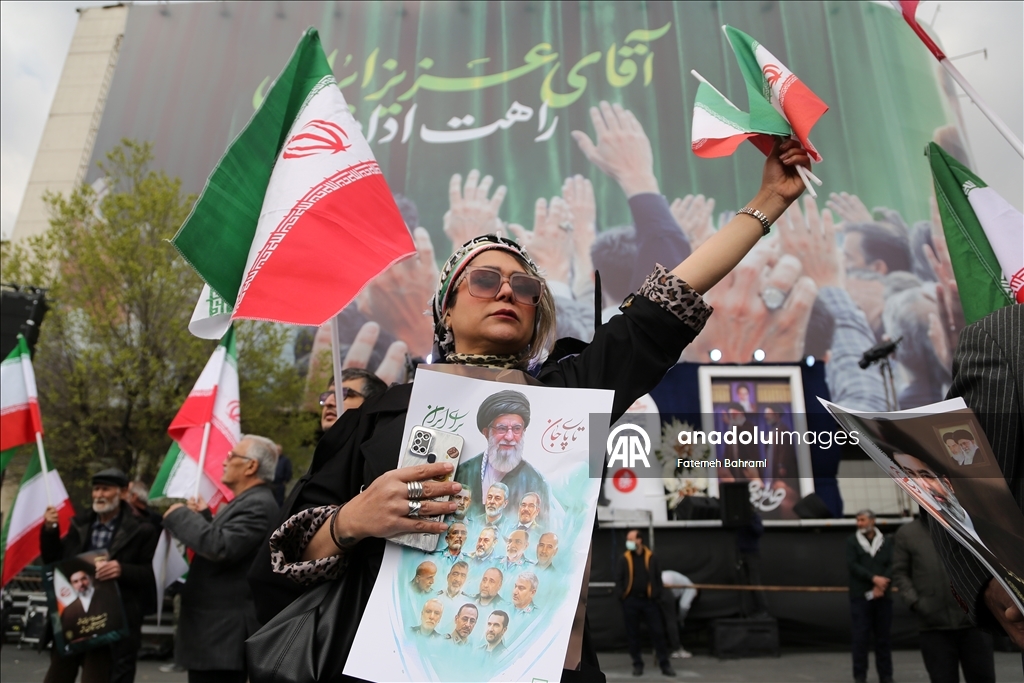 طهران .. تشييع قادة إيرانيين قُتلوا في هجمات أمريكية إسرائيلية على العاصمة