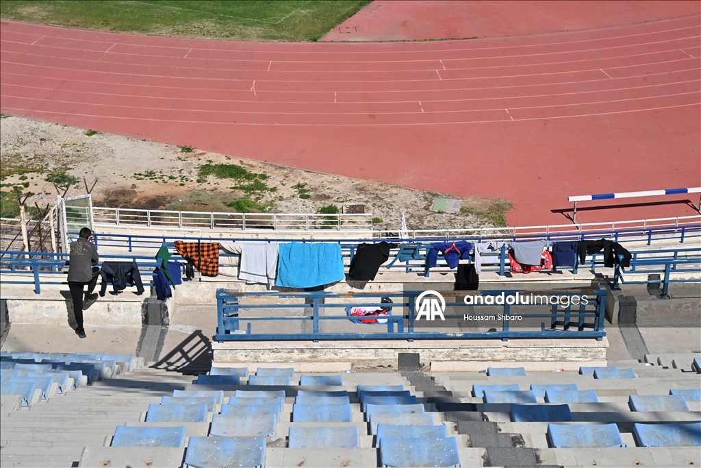  İsrail saldırıları nedeniyle Beyrut'un en büyük spor tesisi barınma merkezine dönüştürüldü